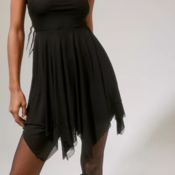 Urban Outfitters Black Strapless Dress - Picture 6 of 6